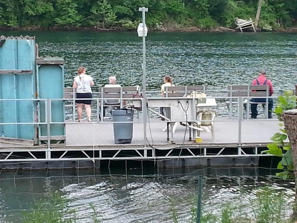Taneycomo Lakefront Resort Bull Creek Bagian luar foto